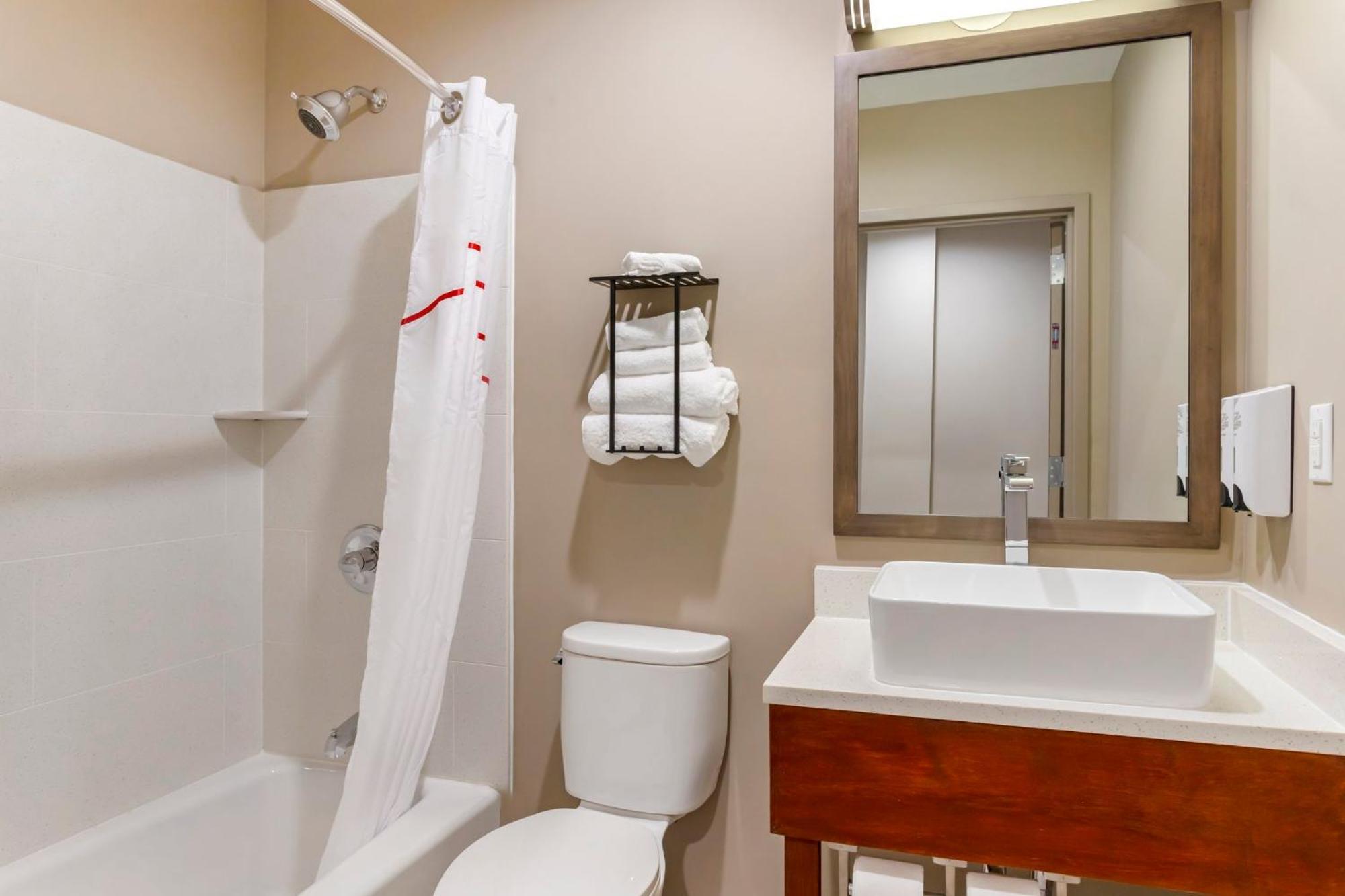 Red Roof Inn Plus Jamaica, Ny - Jfk Airport New York Exteriör bild