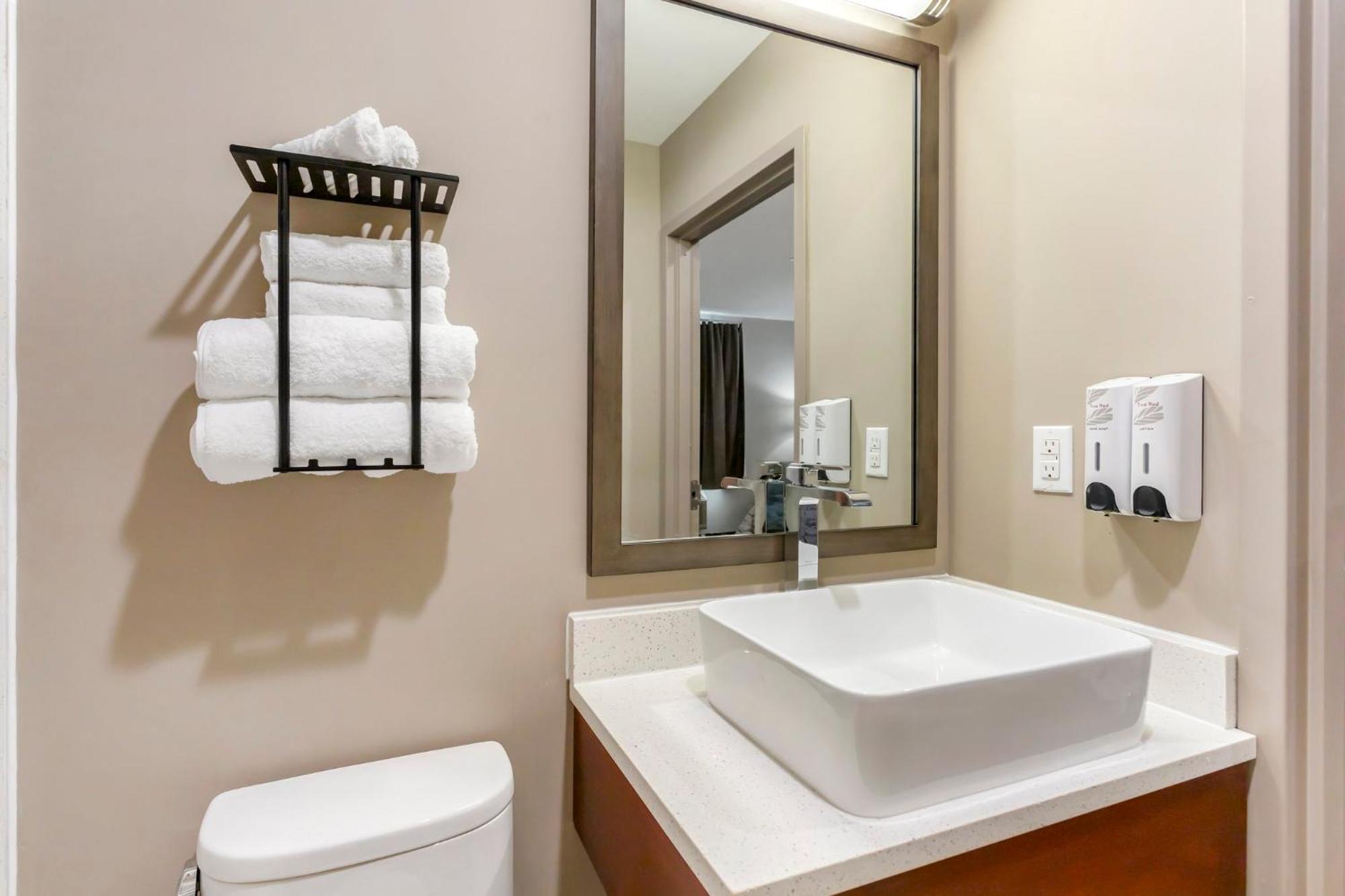 Red Roof Inn Plus Jamaica, Ny - Jfk Airport New York Exteriör bild